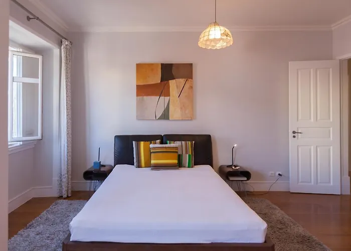 Flh Graca Family With View Apartment